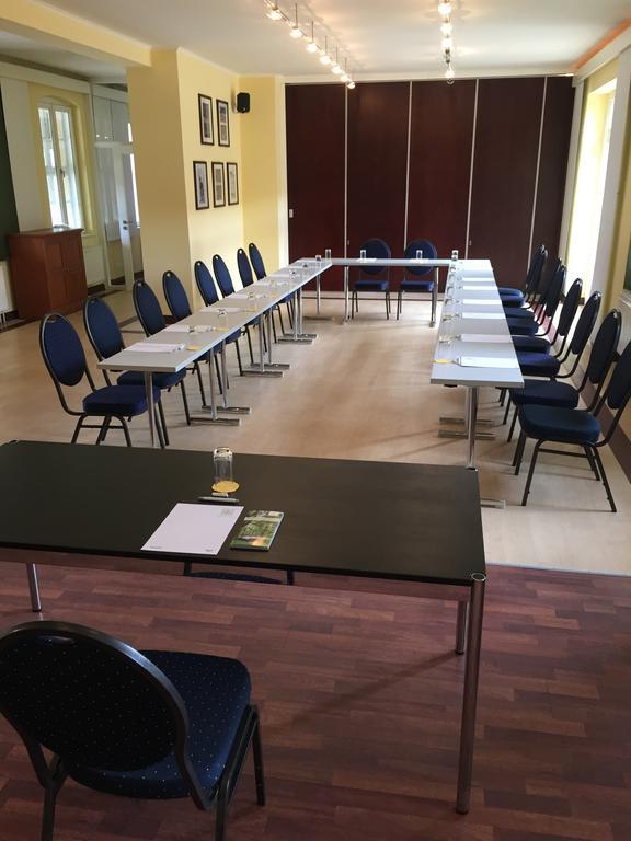Hotel Vierseithof Luckenwalde Zewnętrze zdjęcie