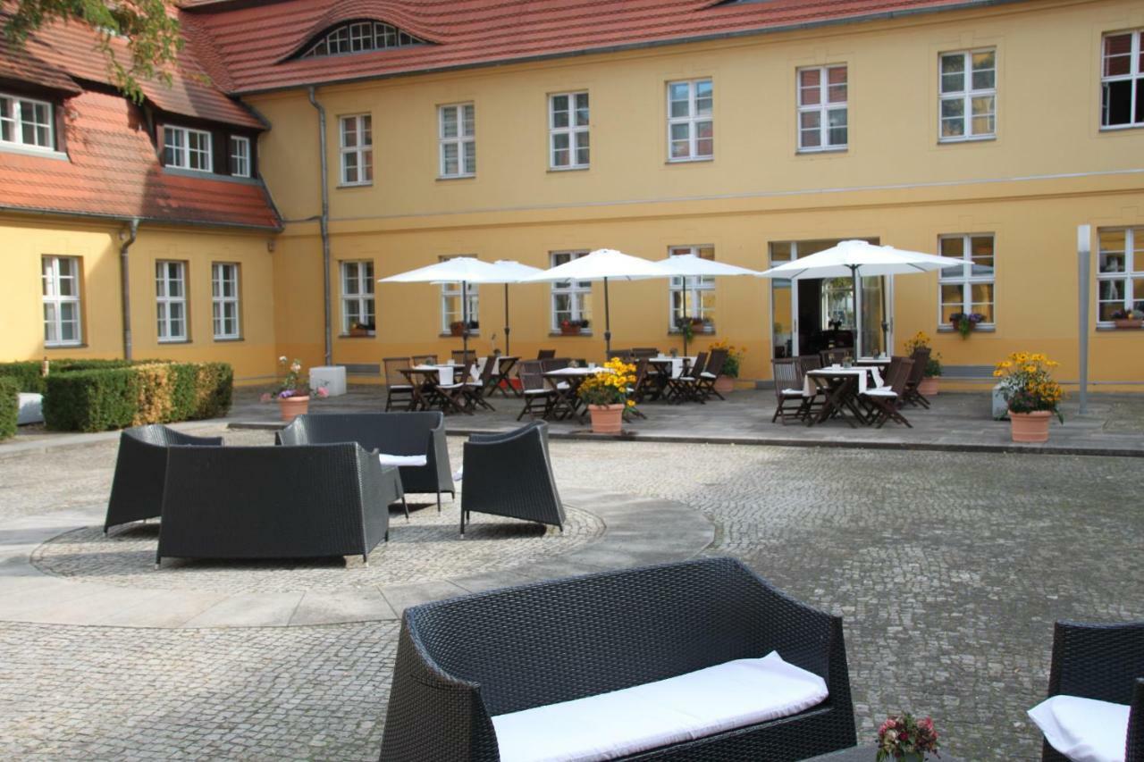 Hotel Vierseithof Luckenwalde Zewnętrze zdjęcie